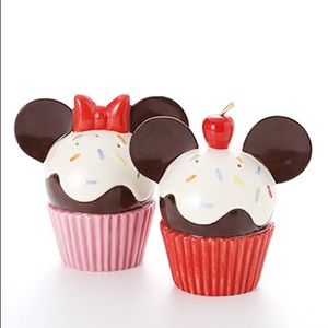 LENOX Disney's Mickey & Minnie Cupcake Salt & Pepper Shaker